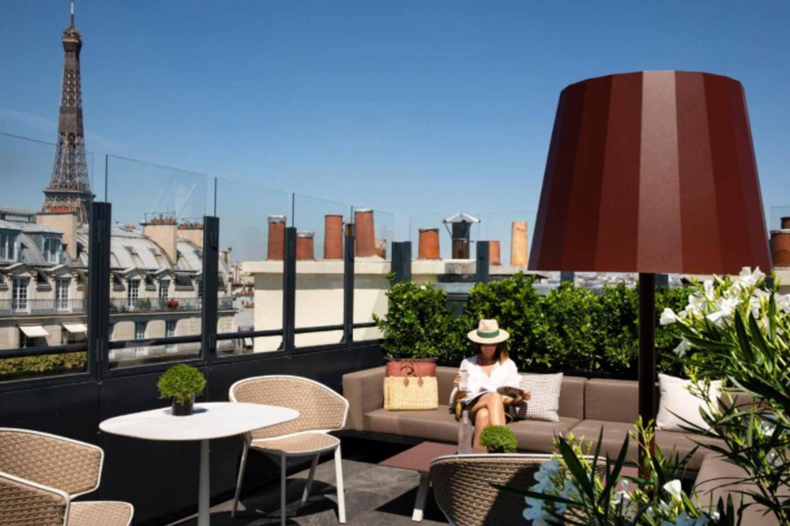 15 Best Paris Apartments And Airbnb with Eiffel tower views Dreams in