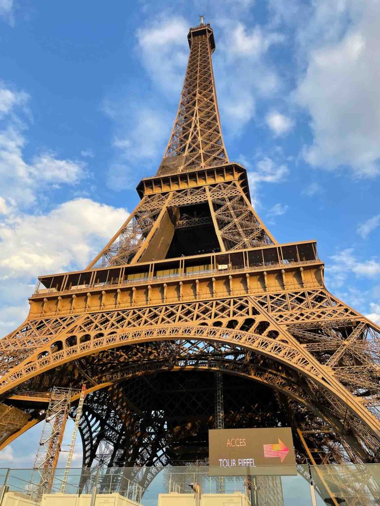 27 Fun Facts About The Eiffel Tower In Paris You Probably Didn t Know 