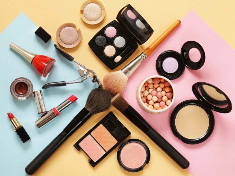 21 Best French Makeup Brands That Will Give You the Perfect Look