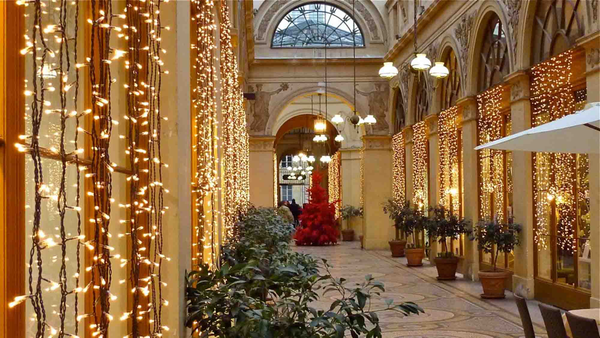 15 Best Places to See Decorations and Christmas Lights in Paris (2023