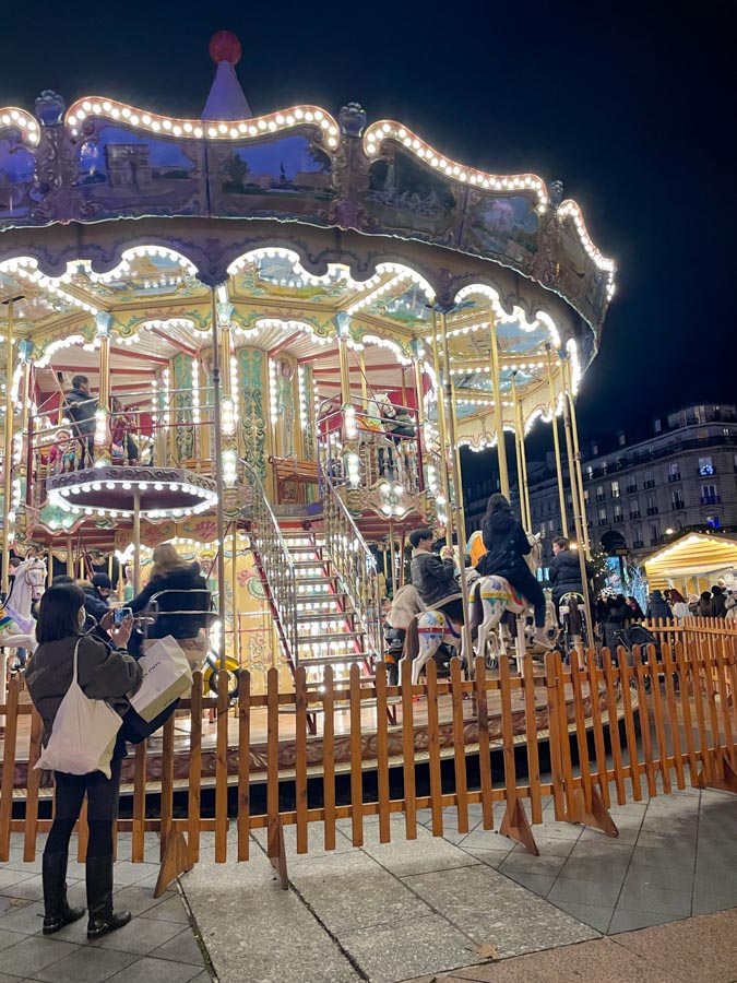 carousel at Hotel de ville Christmas market