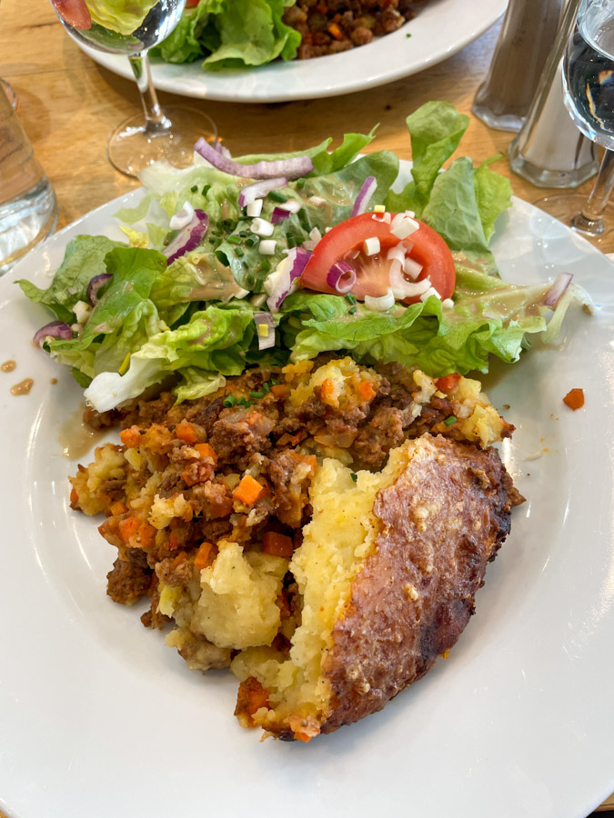 Hachis Parmentier is one of the common French foods.