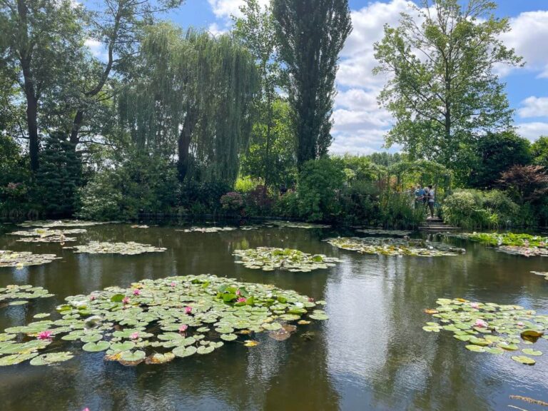 How to Plan Your Day Trip From Paris to Giverny to See Monet’s Garden And House
