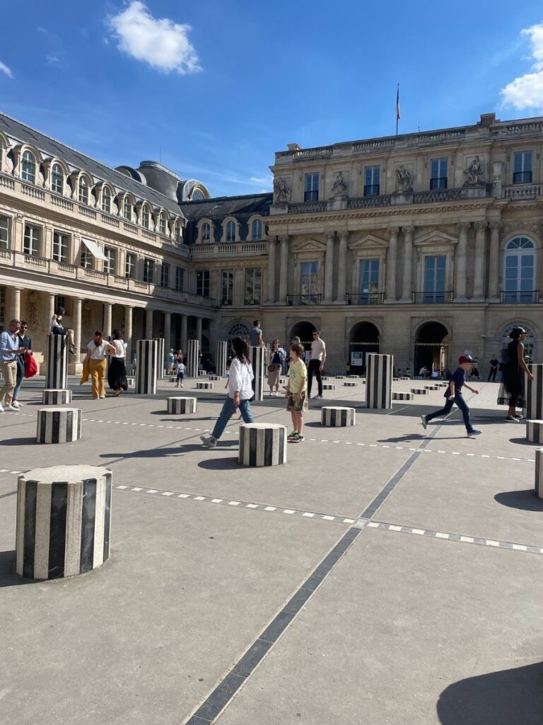 Palais royal columns